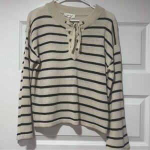 Sadie & Sage Cream and Black Crew Neck Sweater